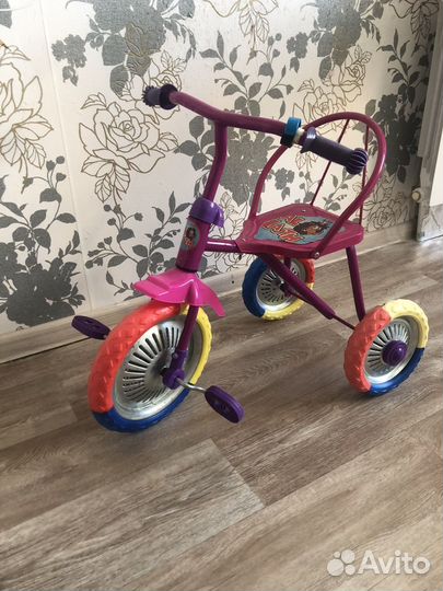 Детский трехколесный велосипед