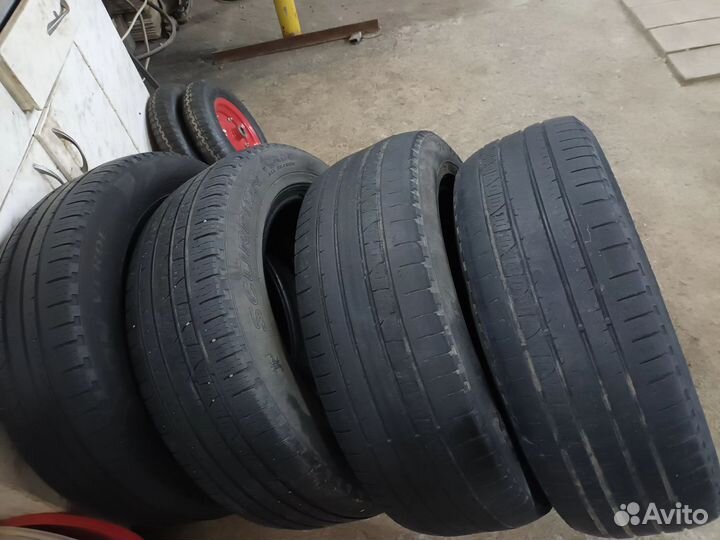 Pirelli Scorpion 215/60 R17