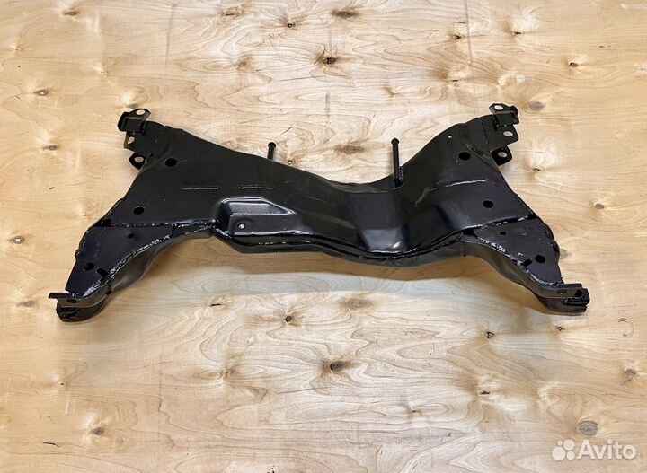 Подрамник Mitsubishi Lancer 9 Outlander CU5W