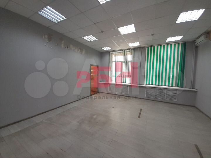 Офис с ремонтом и парковкой 100 кв.м