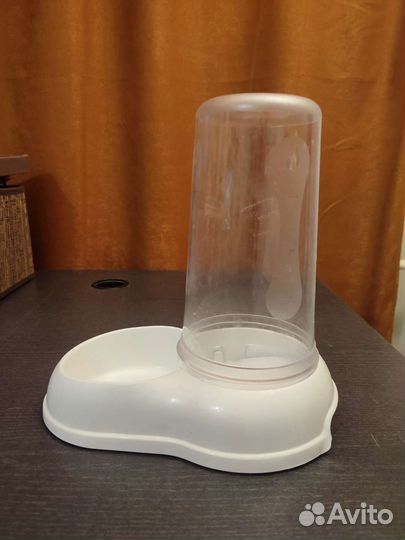 Автоматическая кормушка для кошек