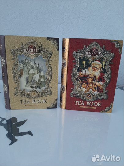Коробка жестяная из под чая,в виде книжки