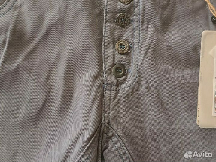 Джинсы женские