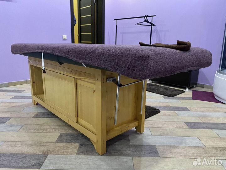 Массажный стол