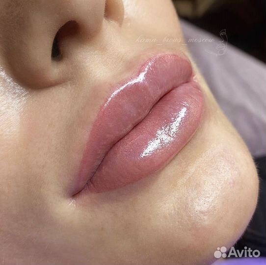 Перманентный макияж бровей и губ. Татуаж