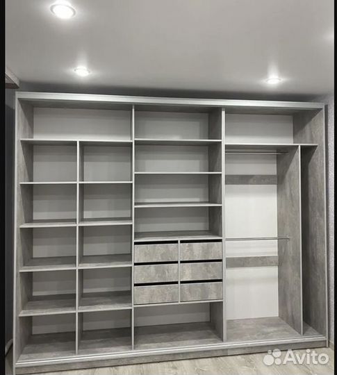 Шкаф Iridescent на заказ