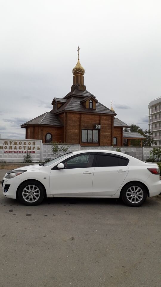 Mazda 3: фото владельца
