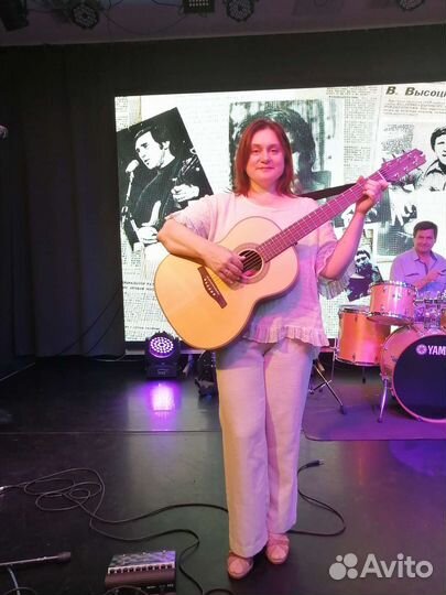 Играть на гитаре просто