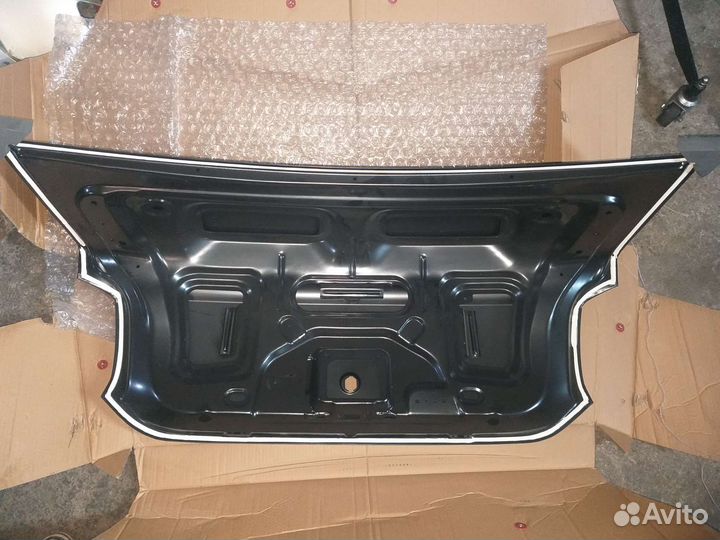 Крышка багажника renault logan 2