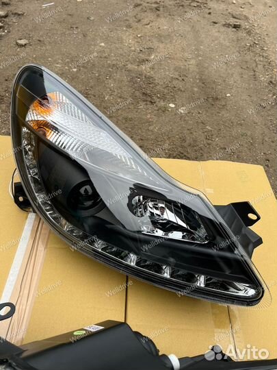 Фары Opel Corsa D 06-11 с дхо галоген черные
