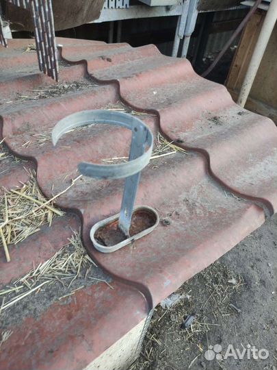 Кормушки и поилки для кроликов