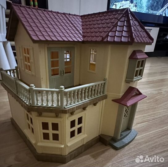 Sylvanian Families большой дом со светом