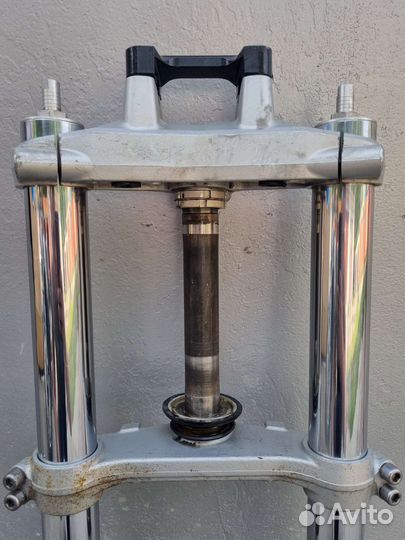 Вилка в сборе Suzuki GSR600 GSR400