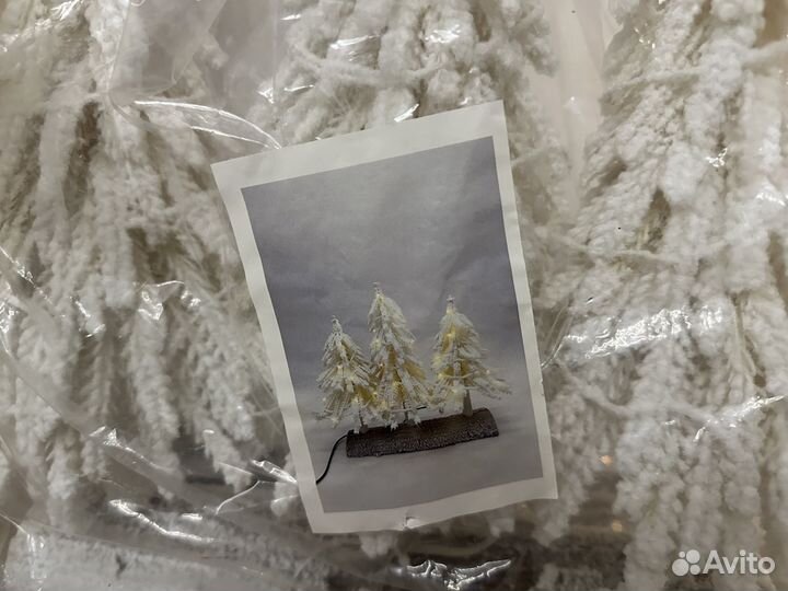 Ель искуственная заснеженная