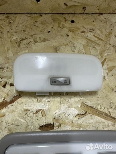 Плафон салона Renault Kaptur