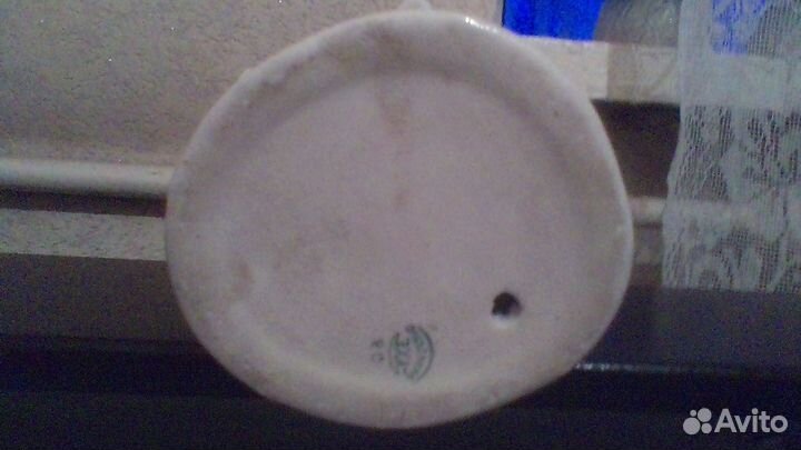 Статуэтка первая буква, мама С дочкой читают книг