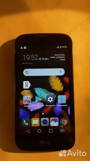 Телефон LG