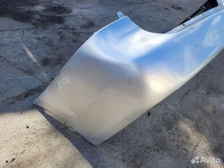 Бампер задний на Mazda MPV