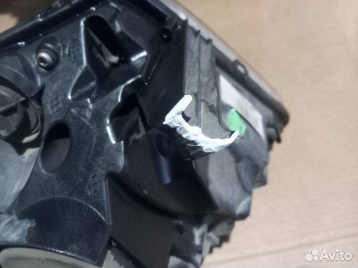 Фара левая Nissan Terrano D10 (2014-2022)