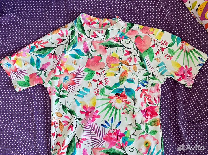 Солнцезащитный купальник, на девочку 9 лет