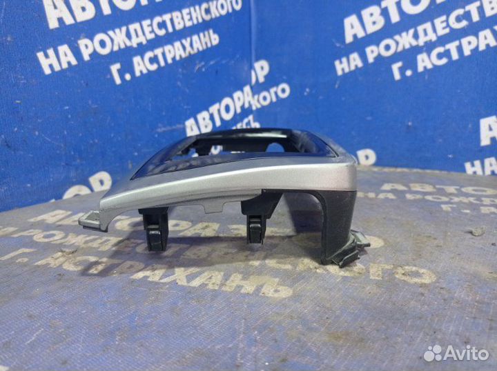 Рамка магнитолы Mazda 6 Gh седан L8 2008