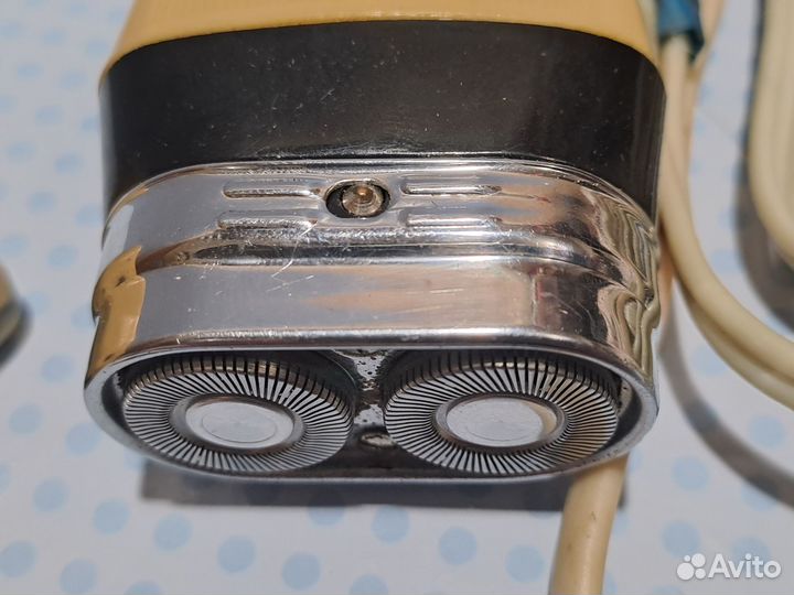 Бритва электрическая Молодость СССР