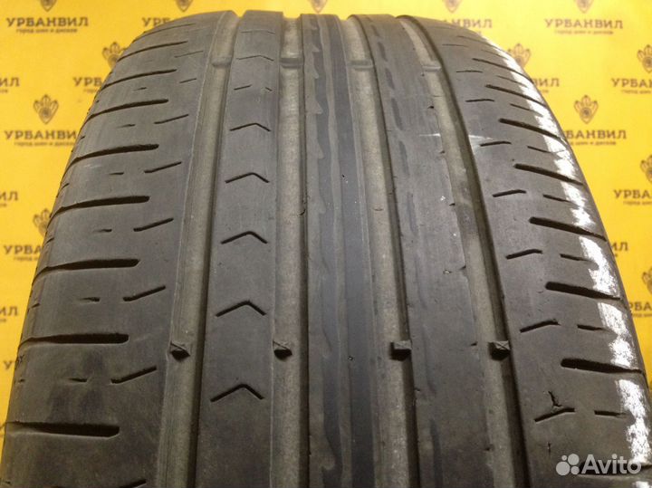 Continental ContiPremiumContact 5 215/55 R17 94W
