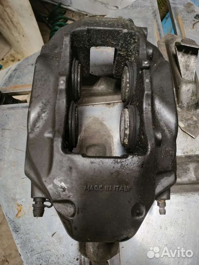 Суппорт туарег брембо