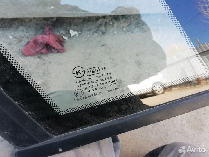 Форточка боковая дверная крыла Daewoo Espero