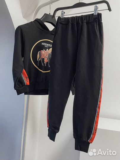 Костюм спорт дет. Hermes
