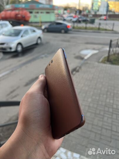 HONOR 9, 4/64 ГБ