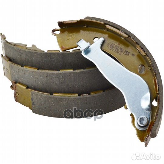 Колодки тормозные барабанные зад BS21311 SB