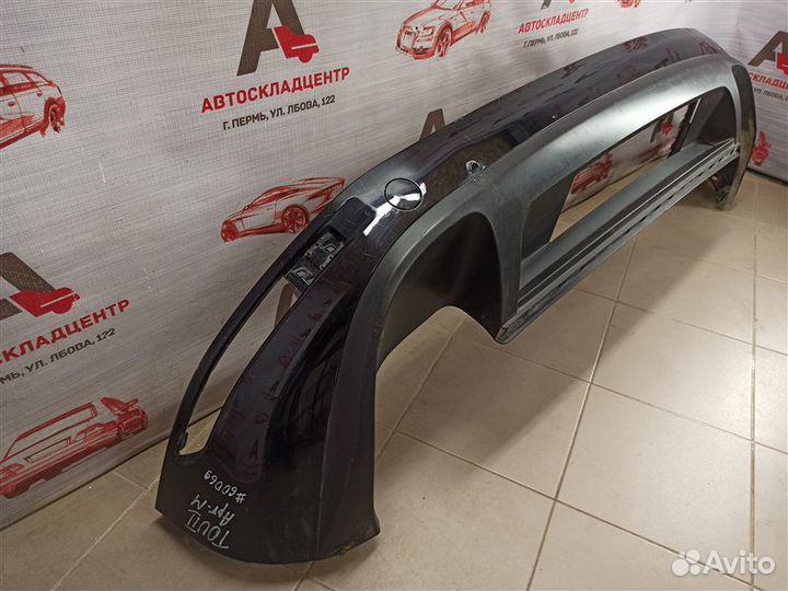 Бампер задний Volkswagen Touareg (2010 - 2018)