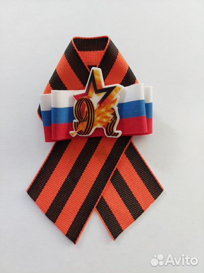 Брошь ручной работы