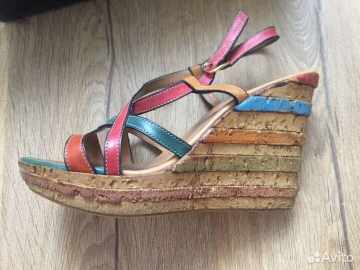 Босоножки 38 р Италия