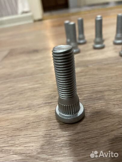 Шпильки колесные Toyota/Lexus