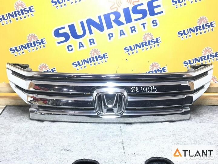 Решетка радиатора honda stepwgn