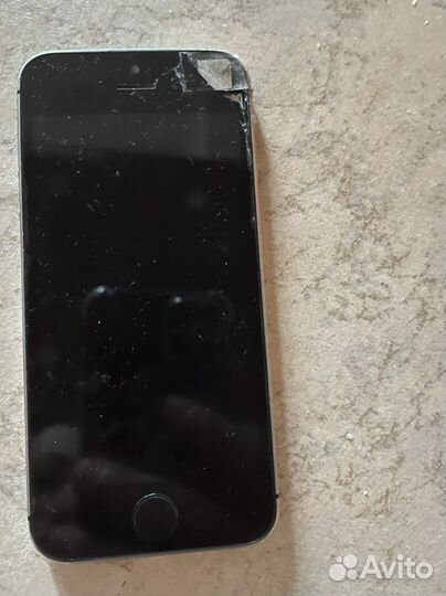 Телефон iPhone 5s