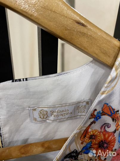 Нарядная блуза на стройную девочку 13-14 лет