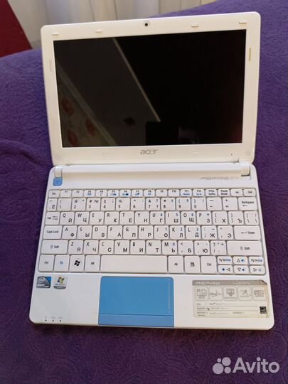 Нетбук acer aspire one