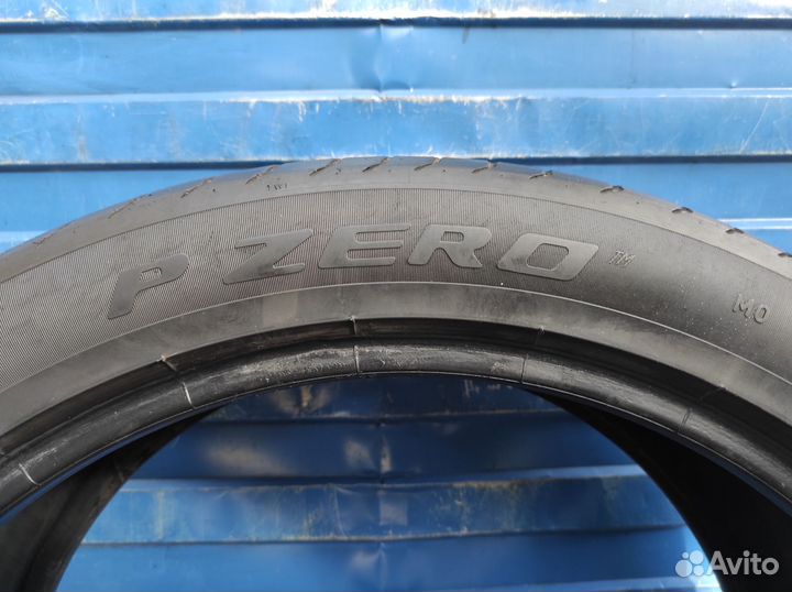 Pirelli P Zero 285/40 R22 106Y