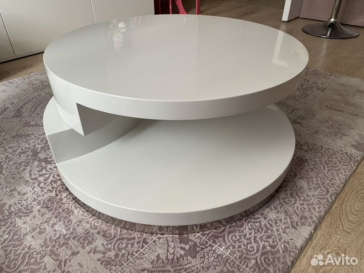 Стол журнальный