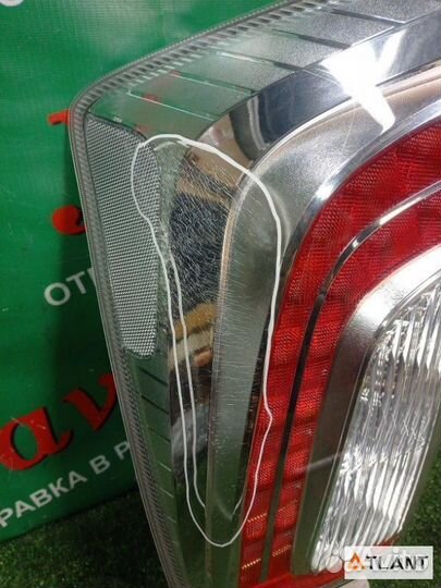 Стоп-сигнал задний левый toyota prius