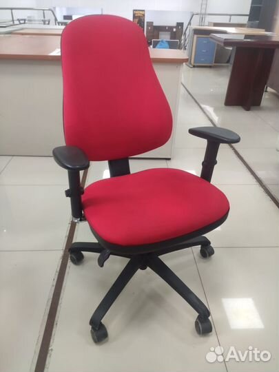 Компьютерное кресло, кресло офисное, кресло