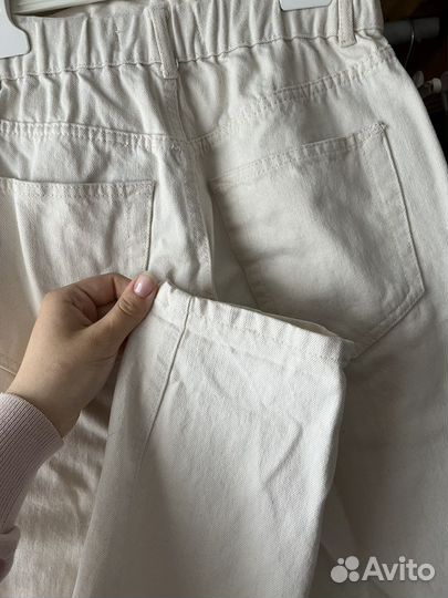 Джинсы pull and bear бежевые
