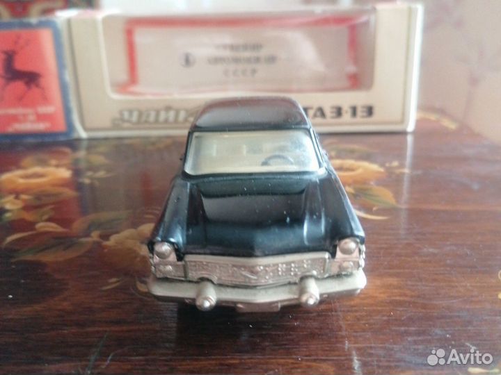 Модель Чайка газ 13 в родной коробке СССР
