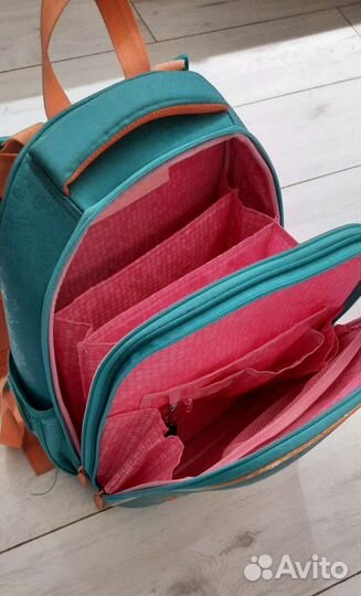 Рюкзак школьный