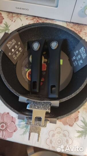 Сковорода новая