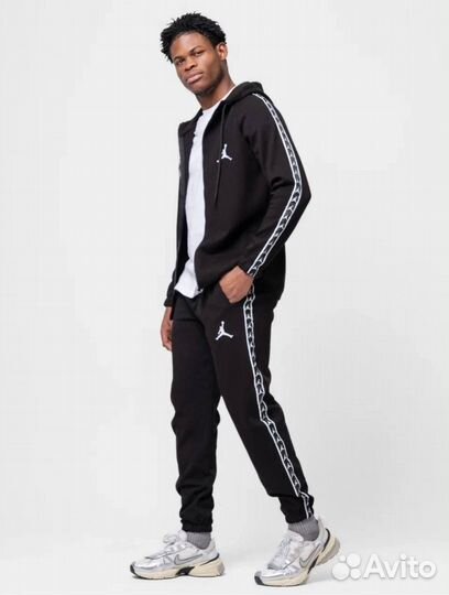 Спортивный костюм мужской черный