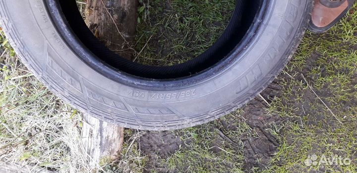 Hankook Dynapro HP RA23 235/55 R17